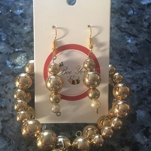 Earrings and bracelet combo